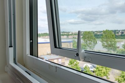 Casement Window Repair in Kansas City, KS